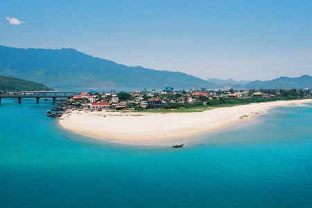 Tổ chức lễ hội Lăng Cô - Vịnh đẹp thế giới